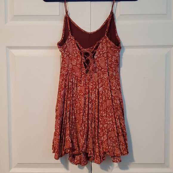 Sundress - Picture 2 of 3